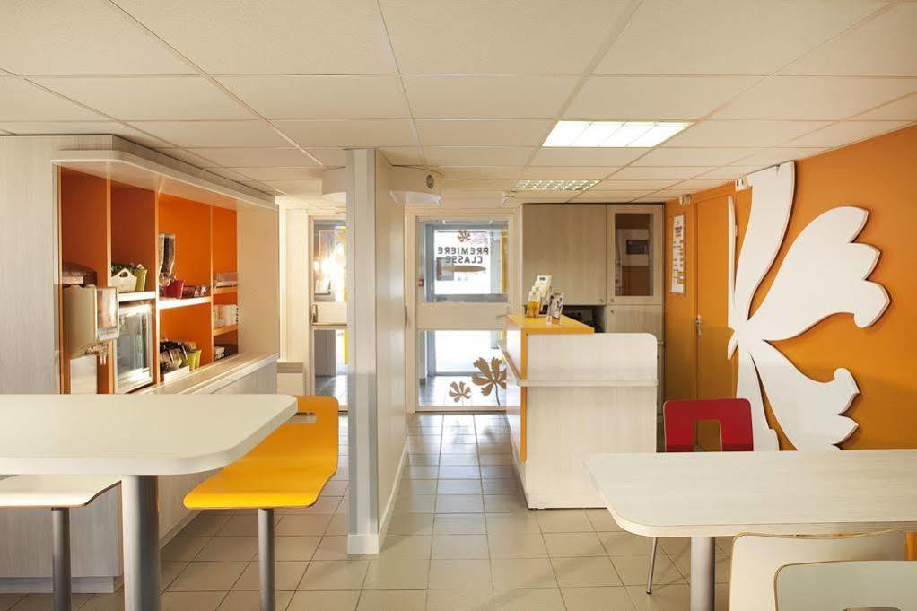 Premiere Classe Auxerre Monéteau Exteriör bild